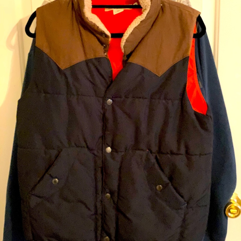 H&M Vest with furry neck